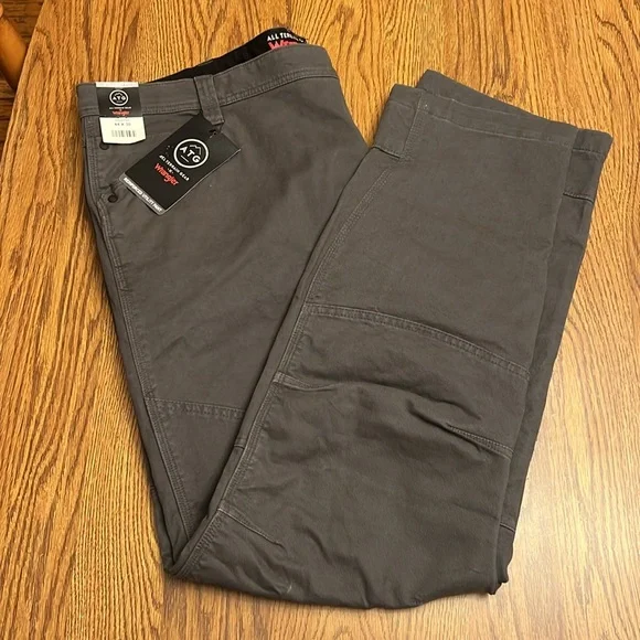 Wrangler ATG Reinforced Utility Pant - Picture 2 of 11